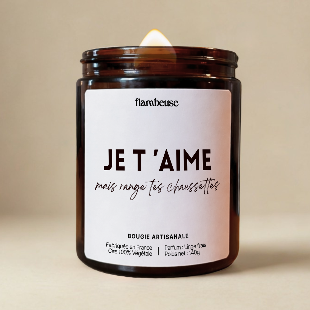 Bougie "Je t'aime mais range tes chaussettes"